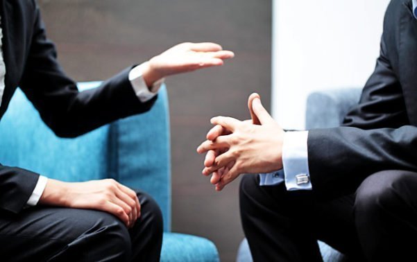 Como dar um feedback para um colega de trabalho? Feedback no trabalho