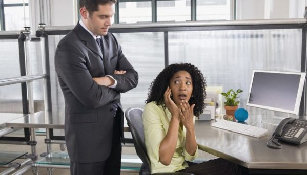 O que é a insubordinação no ambiente profissional? Insubordinação no trabalho