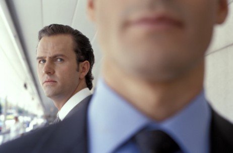Inveja no ambiente de trabalho Lidando com a inveja dos colegas