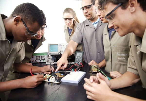 Como escolher curso técnico