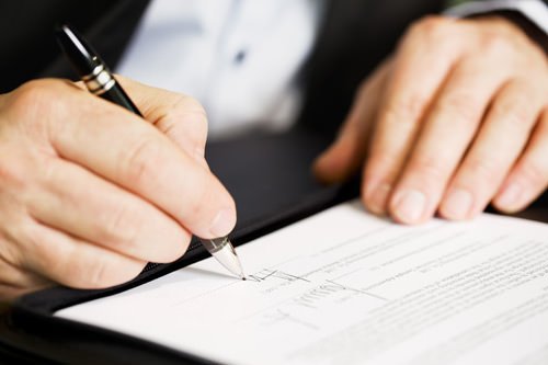 Como fazer um contrato freelancer