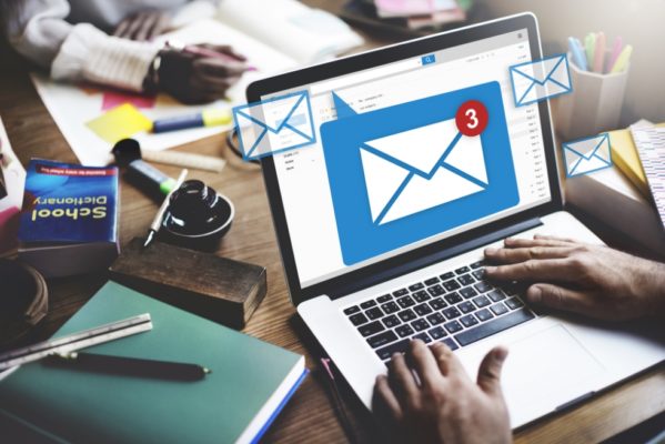 Email de cobrança